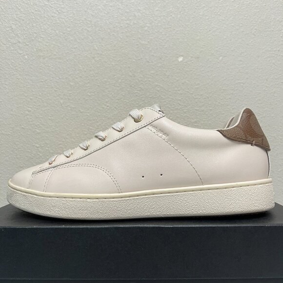 Coach Lace Up Sneakers Chalk - Picture 1 of 12